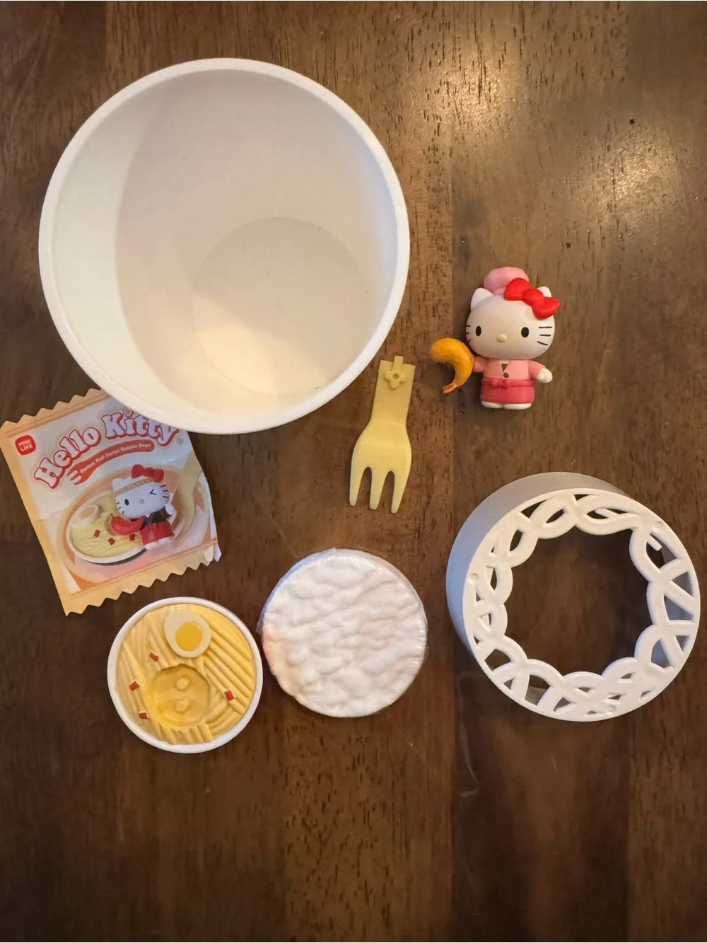 Hello Kitty Sanrio 13 Item Lot - Figures, Puzzle, Key Chain, Squish Toys, Blinds